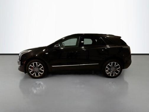 2025 Cadillac XT5 Sport