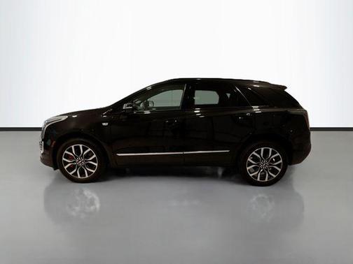 2025 Cadillac XT5 Sport