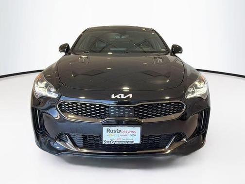 Aurora Black 2022 Kia Stinger GT2