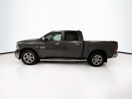 Granite Crystal Metallic Clearcoat 2018 RAM 1500 Laramie