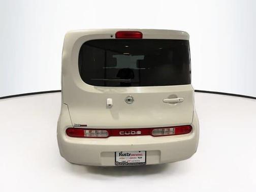White Pearl 2011 Nissan Cube 1.8SL