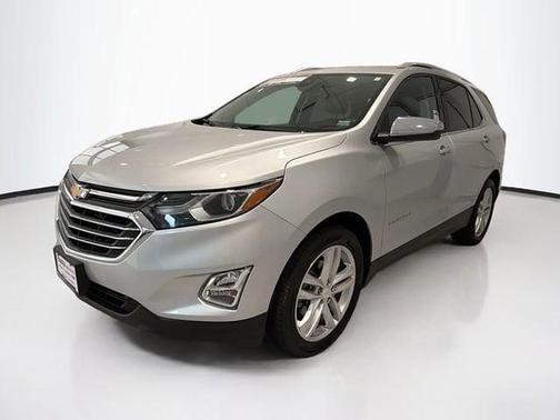 Silver Ice Metallic 2020 Chevrolet Equinox Premier w/2LZ