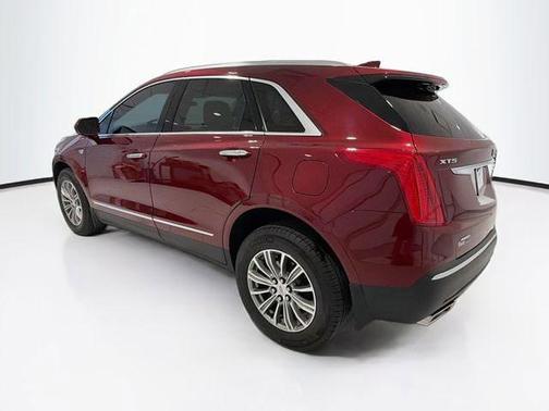 Red Passion Tintcoat 2018 Cadillac XT5 Luxury