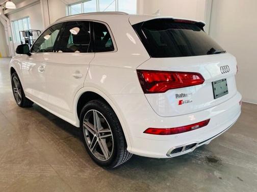 2018 Audi SQ5 3.0T Premium Plus