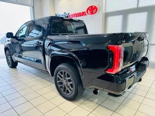 2022 Toyota Tundra Platinum