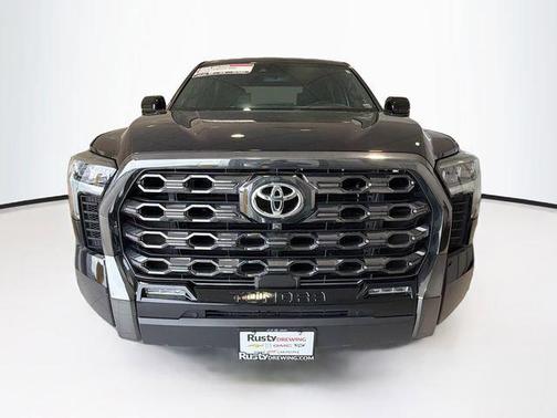 2022 Toyota Tundra Platinum