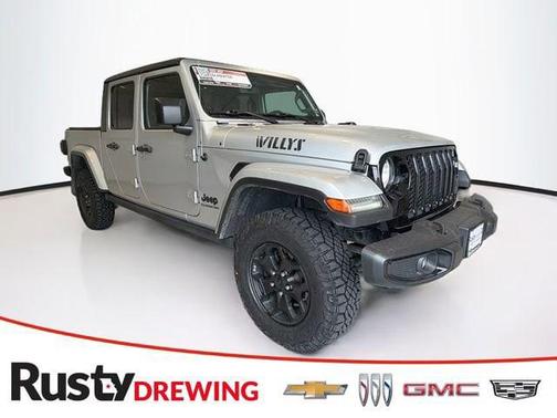 Silver Zynith Clearcoat 2022 Jeep Gladiator Willys 4x4