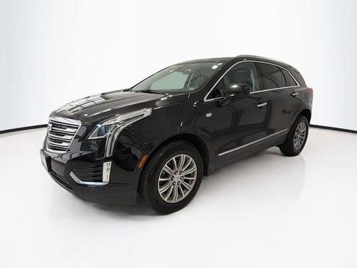 Stellar Black Metallic 2017 Cadillac XT5 Luxury