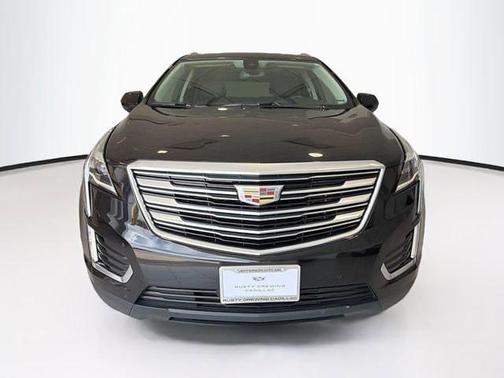 Stellar Black Metallic 2017 Cadillac XT5 Luxury