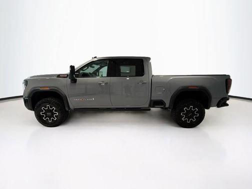 Thunderstorm Gray 2024 GMC Sierra 2500 AT4X