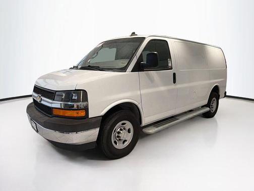 2022 Chevrolet Express 2500 RWD 2500 Regular Wheelbase WT