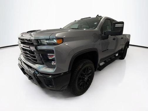 Sterling Gray Metallic 2025 Chevrolet Silverado 2500 Custom