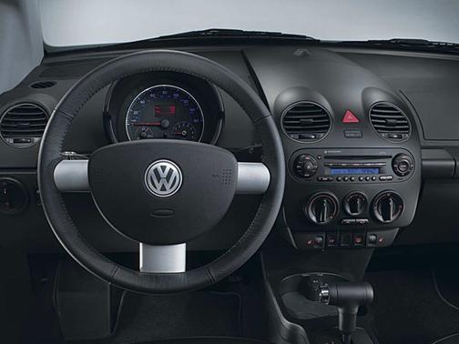 2010 Volkswagen New Beetle 2.5L
