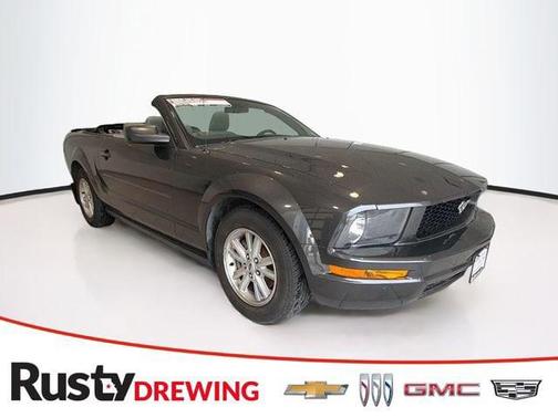 Gray 2007 Ford Mustang Deluxe