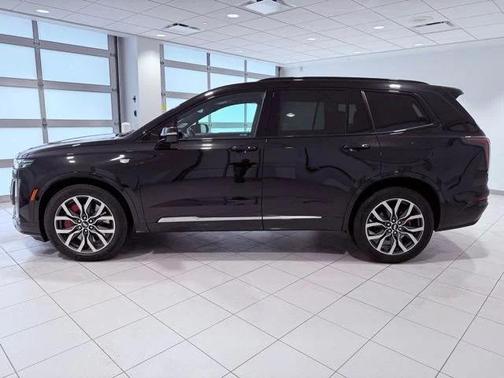 2024 Cadillac XT6 Sport AWD