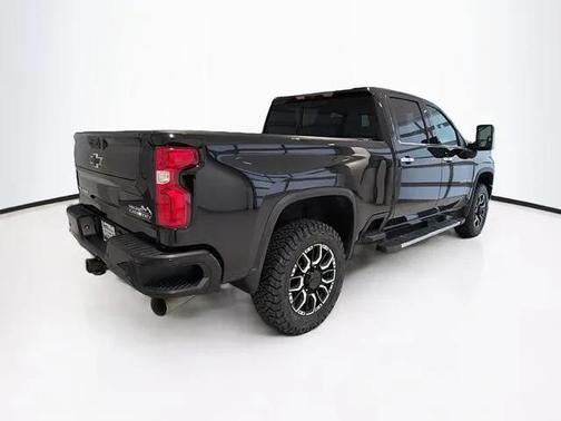 2023 Chevrolet Silverado 2500 High Country