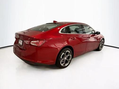 2021 Chevrolet Malibu FWD LT