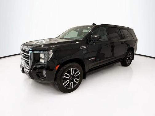 2023 GMC Yukon XL 4WD AT4
