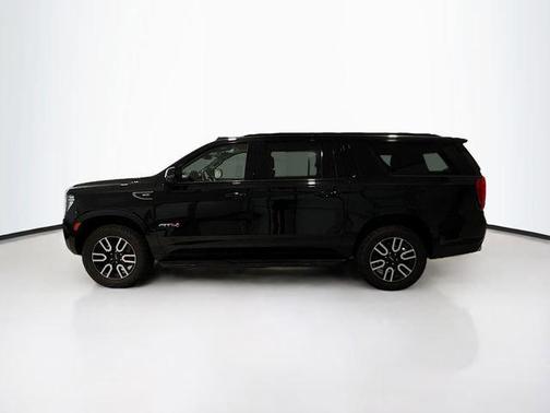 2023 GMC Yukon XL 4WD AT4