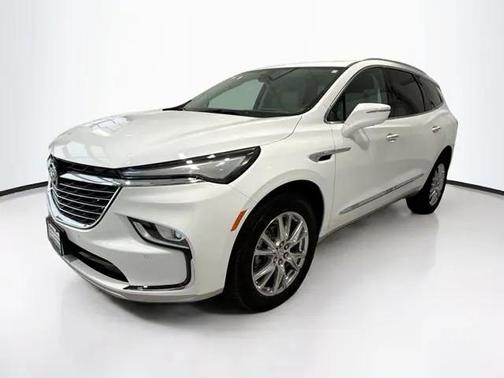 2023 Buick Enclave Premium FWD