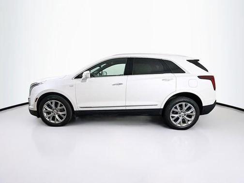 Crystal White Tricoat 2020 Cadillac XT5 Premium Luxury