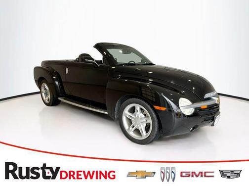 2004 Chevrolet SSR LS