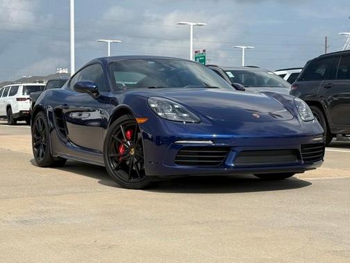 2022 Porsche 718 Cayman S