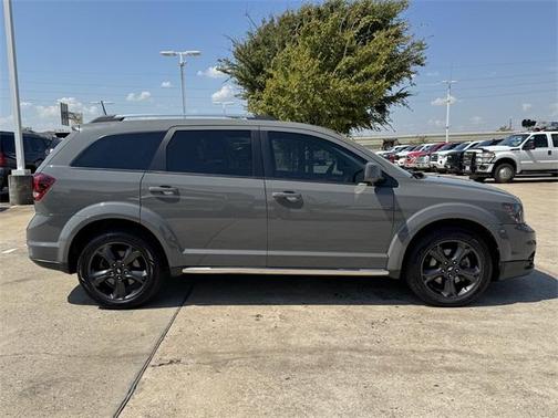 2020 Dodge Journey Crossroad