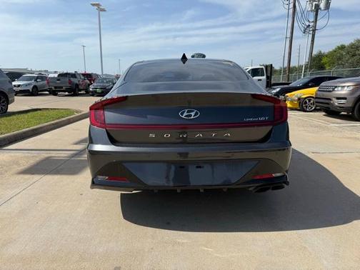 2021 Hyundai SONATA Limited