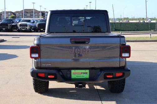 Granite Crystal Clearcoat Metallic 2022 Jeep Gladiator Mojave