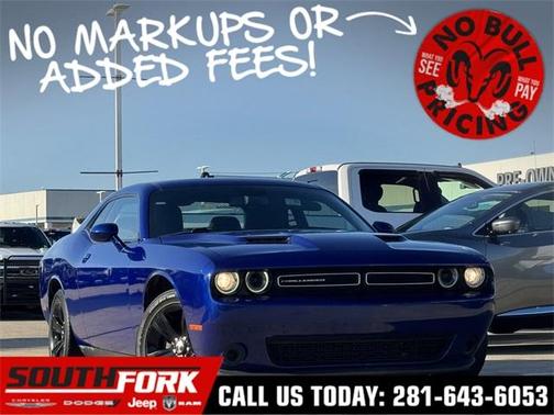 2021 Dodge Challenger SXT