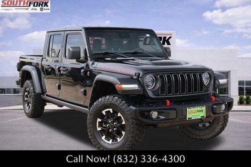 Black Clearcoat 2024 Jeep Gladiator Rubicon