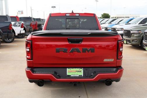 Molten Red Pearlcoat 2026 RAM 1500 Big Horn/Lone Star