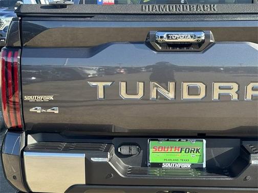 2023 Toyota Tundra Hybrid Capstone