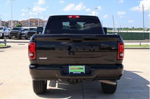 Diamond Black 2025 RAM 2500 Big Horn