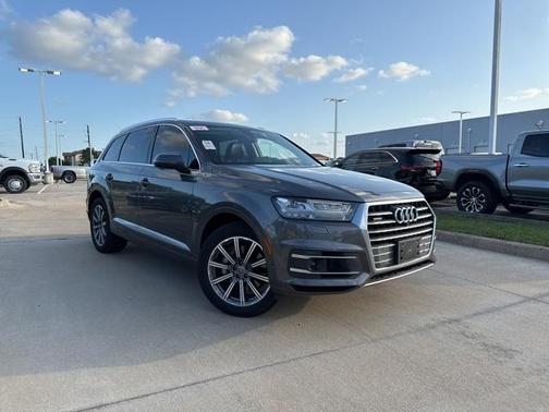 2019 Audi Q7 55 Prestige