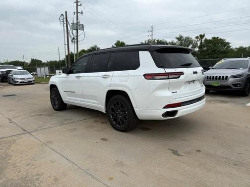 2024 Jeep Grand Cherokee L Summit