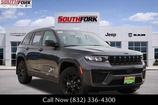2026 Jeep Grand Cherokee Laredo