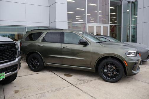 2026 Dodge Durango GT HEMI V8