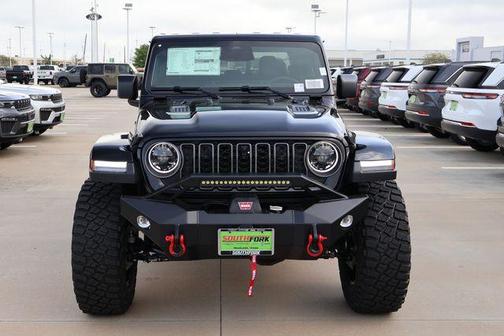 Black Clearcoat 2026 Jeep Gladiator Rubicon
