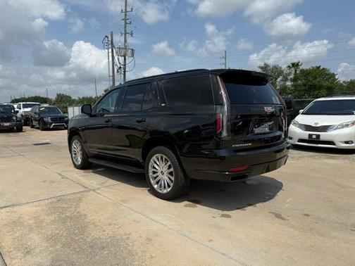 2023 Cadillac Escalade Sport