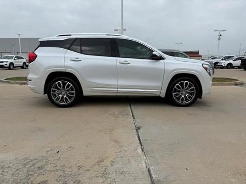 2024 GMC Terrain Denali