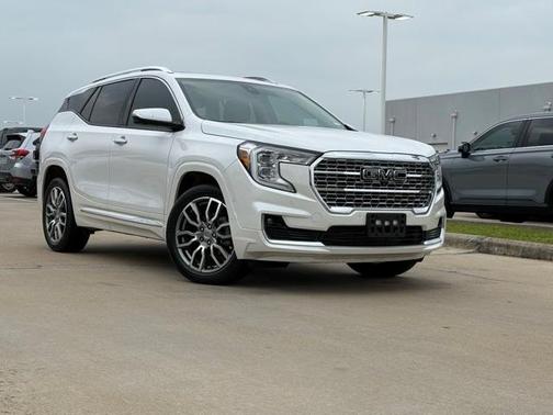 2024 GMC Terrain Denali