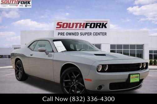 2021 Dodge Challenger SXT