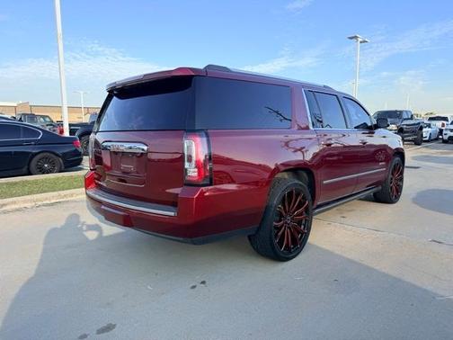 2020 GMC Yukon XL Denali