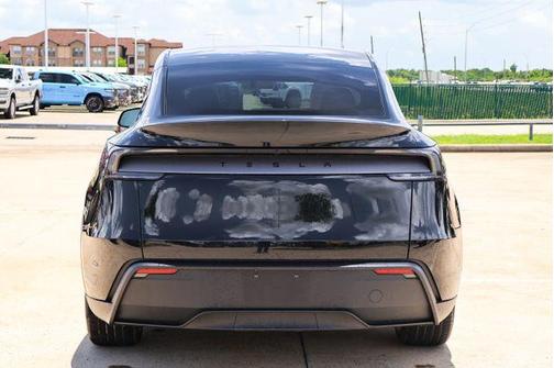 Black 2026 Tesla Model Y PREMIUM