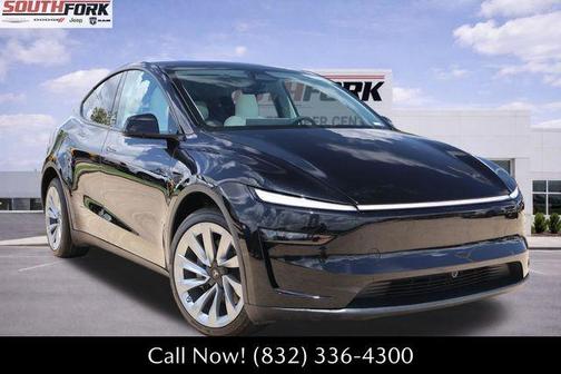 Black 2026 Tesla Model Y PREMIUM
