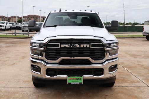 Bright White Clearcoat 2025 RAM 2500 Tradesman