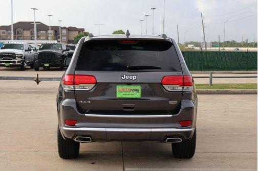 2020 Jeep Grand Cherokee Summit