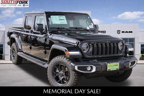 Black Clearcoat 2026 Jeep Gladiator Texas Trail